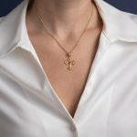 18Κ Χρυσός Σταυρός με Ζαφείρι - Image 2