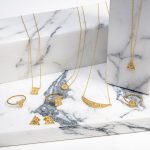 Triangle Earrings with Zircon - 9K Gold - Image 3