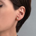 Circle Stud Earrings with Zircon - 9K Gold - Image 2