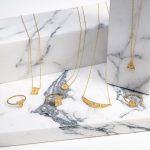 Rosette Necklace Gold K9 with Zircon - Image 3