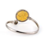 Βραχιόλι Ανοικτό με τον Ήλιο της Βεργίνας – Ασήμι και επιχρυσωμένo - Image 3