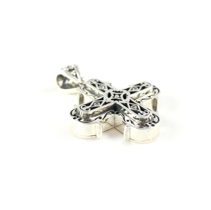 Sterling Silver Cross Virtus - Yianni Jewelry - Image 2