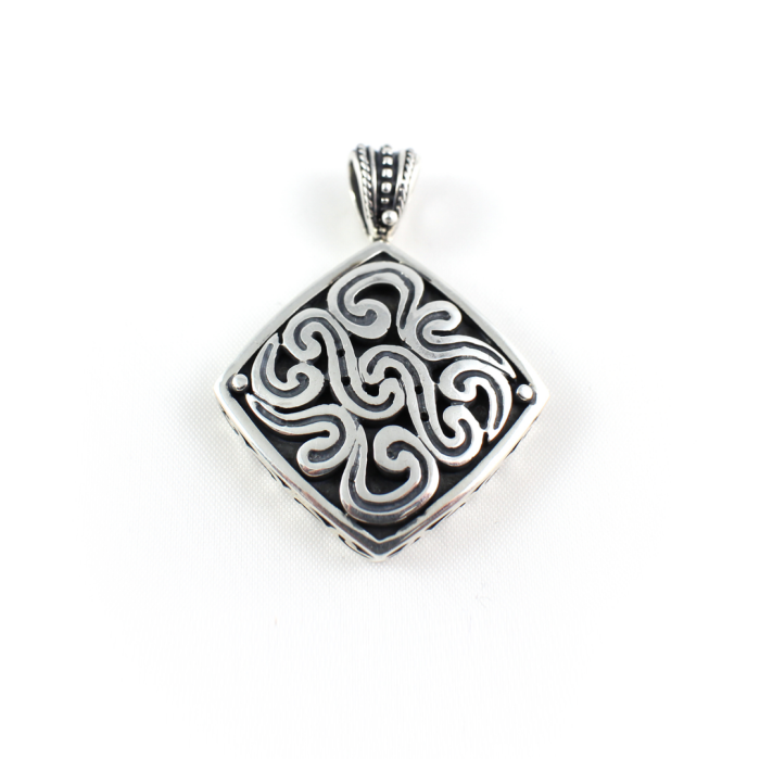 Labyrinth Silver Pendant - Yianni Jewelry - Image 1