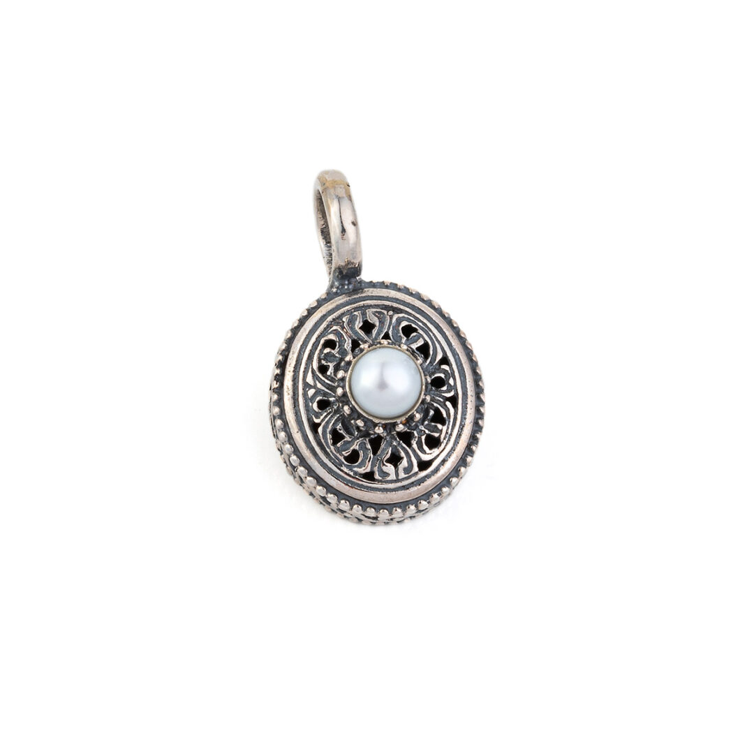 1197C Gerochristo - Garden Shadows Oval Pendant in Sterling Silver
