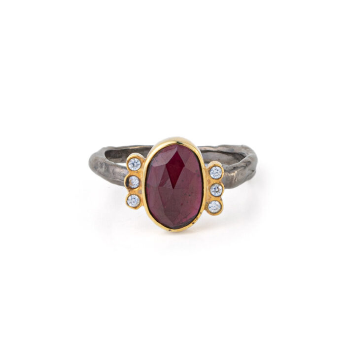 925 Sterling Silver and Gold Plated Ring with Rhodolite and Zircon - Image 1