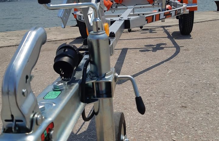 THOMAS TRAILER BOAT 500L 4,10m full