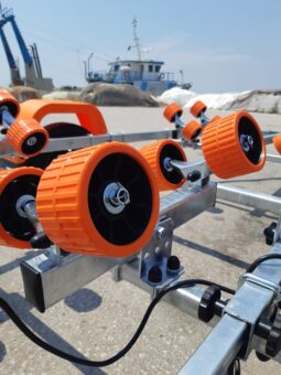 THOMAS TRAILER BOAT 500L 4,10m full